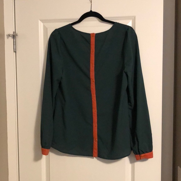 ⭐️5 for $25⭐️ 

Pink Martini Blouse - Picture 3 of 3